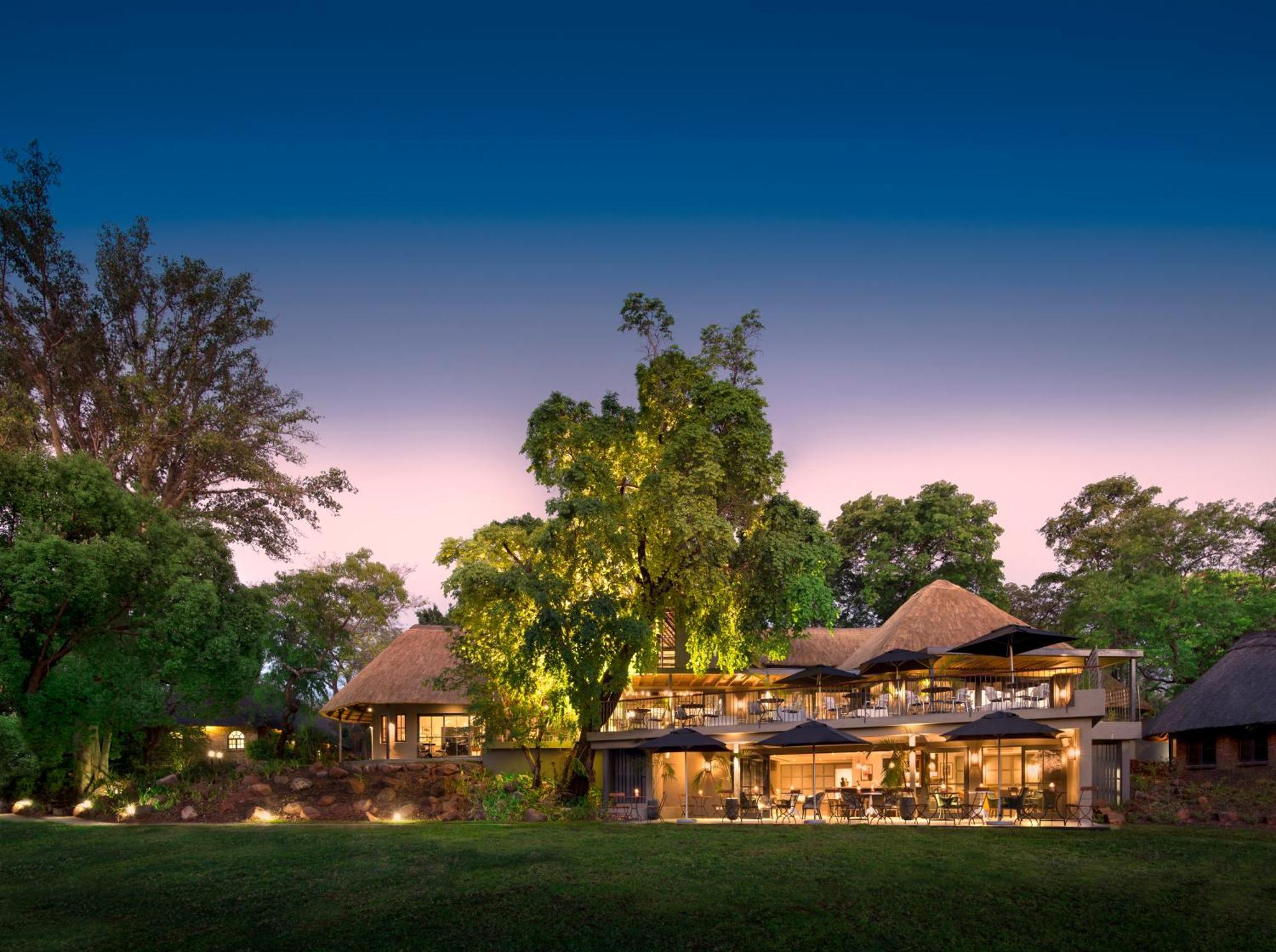 Ursula'S Homestead Victoria Falls Exteriér fotografie