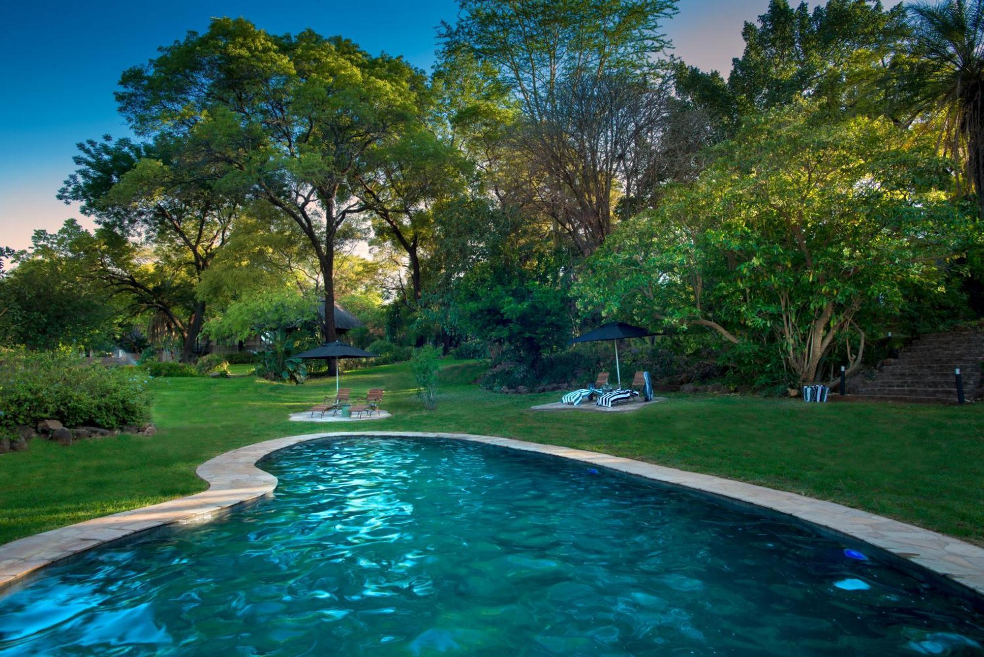 Ursula'S Homestead Victoria Falls Exteriér fotografie